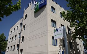 Holiday Inn Express San Sebastian de los Reyes, an IHG Hotel Exterior photo